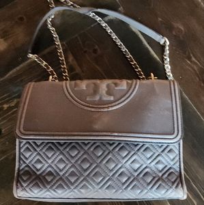 Tory burch fleming bag